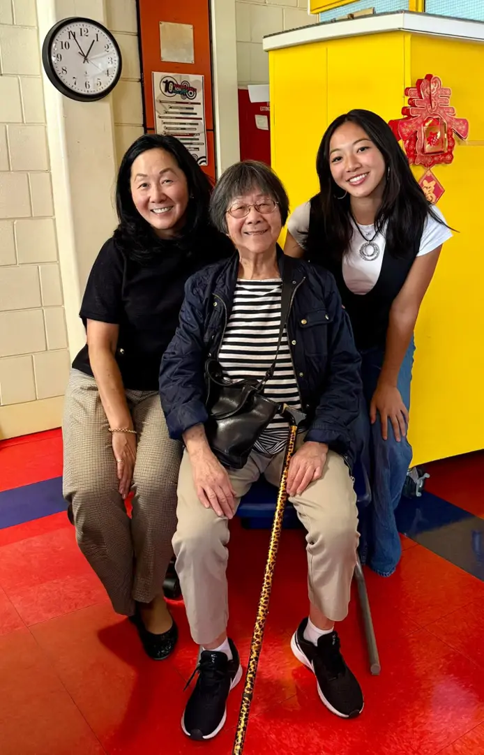 Macy Lee with her family